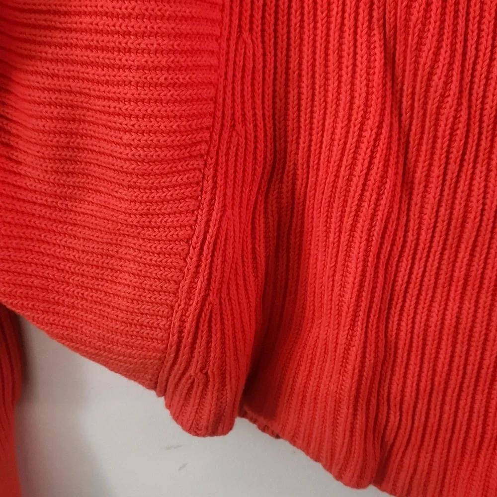 Free People Downtown Asymmetrical Sweater oversized fit - Picture 5 of 6